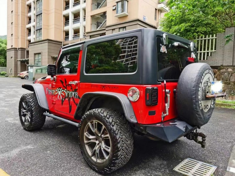 東營11年Jeep牧馬人4