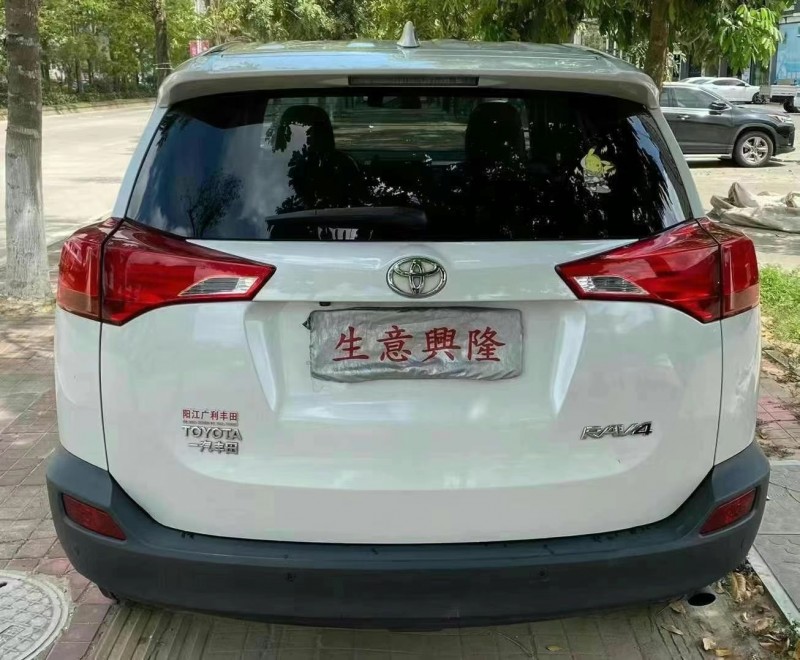 广州15年丰田RAV49