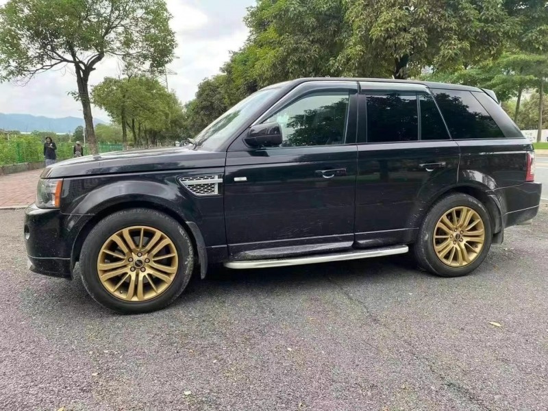 江门12年路虎揽胜运动2