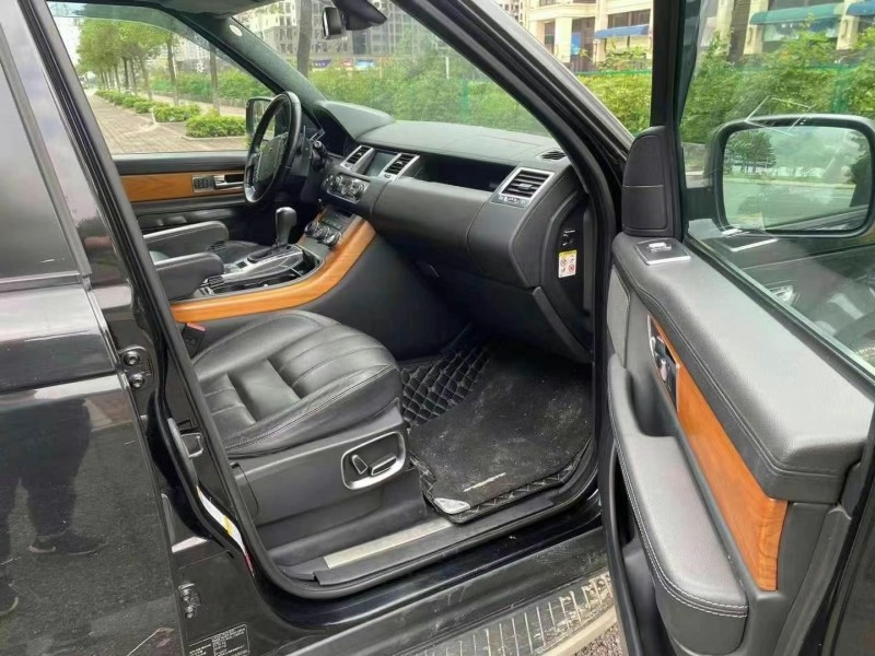 江门12年路虎揽胜运动3