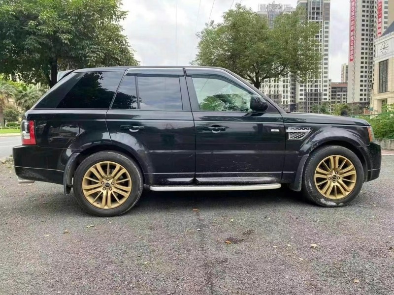 江门12年路虎揽胜运动7