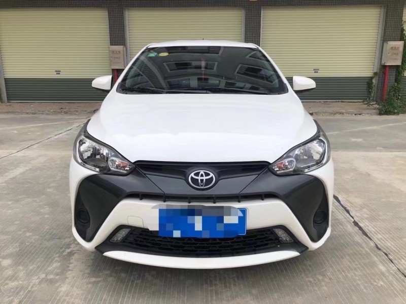 广州17年丰田YARiS L 致炫1