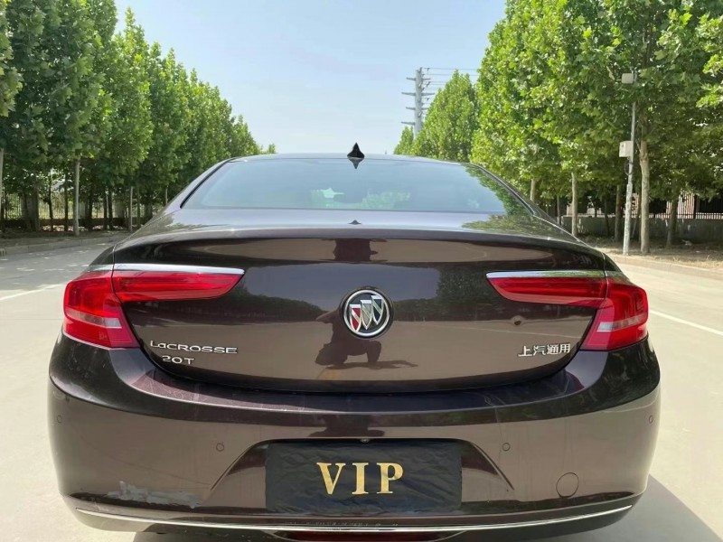 保定17年别克君越9