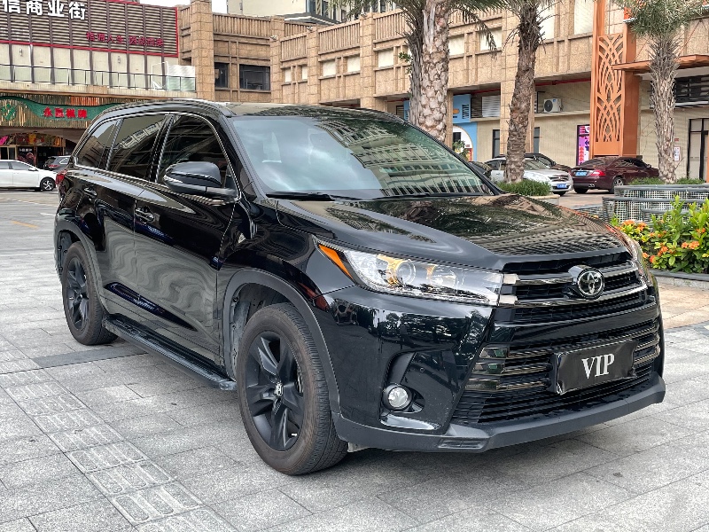 佛山20年丰田汉兰达7