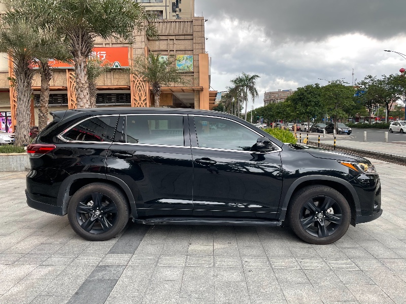 佛山20年丰田汉兰达6