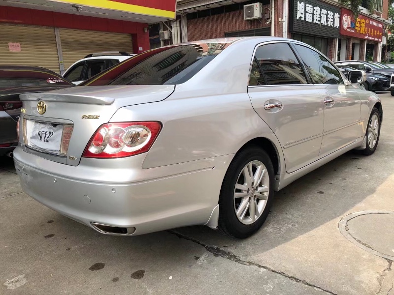 佛山08年丰田锐志1