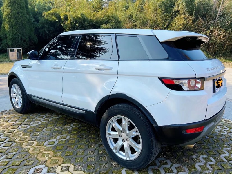 潍坊14年路虎极光8