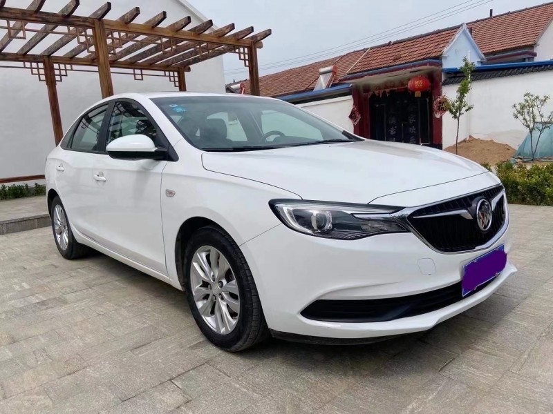 潍坊18年别克英朗3