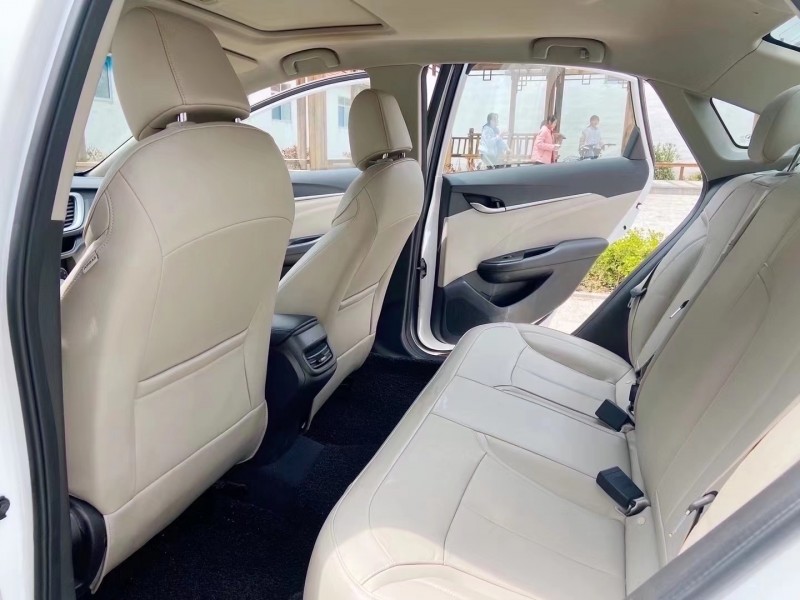 潍坊18年别克英朗6