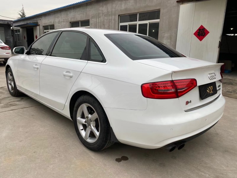 济宁13年奥迪A4L3