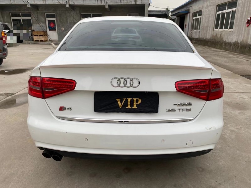 济宁13年奥迪A4L2