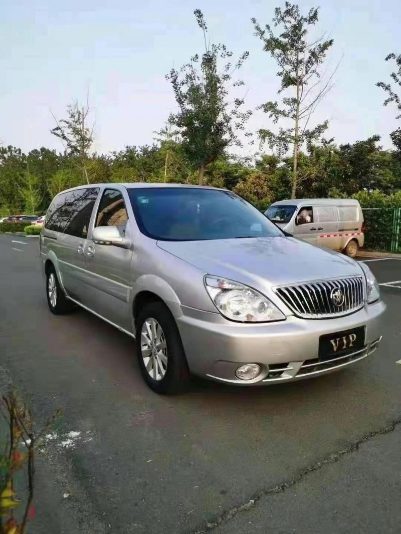 枣庄16年别克GL83