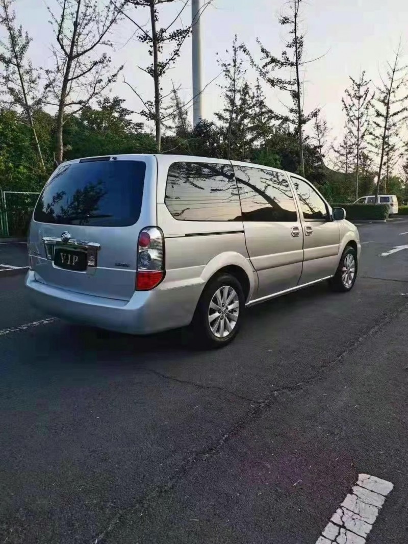 枣庄16年别克GL87