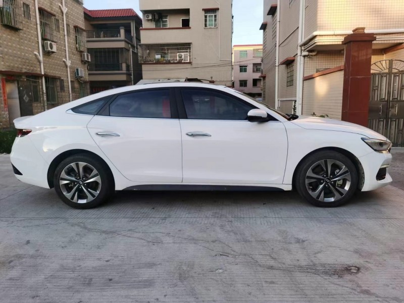 中山20年现代菲斯塔4
