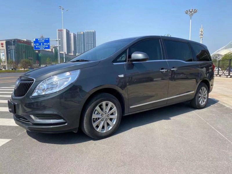 沈陽19年別克GL82