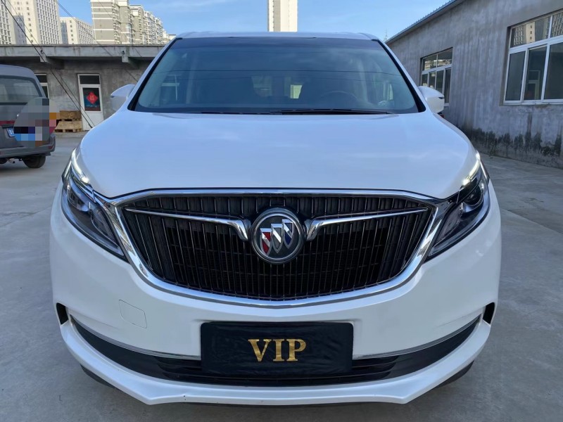 济宁19年别克GL81