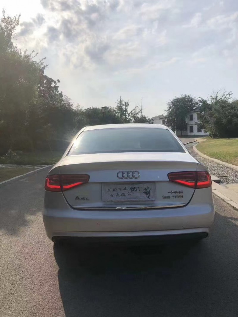 徐州12年奥迪A4L6
