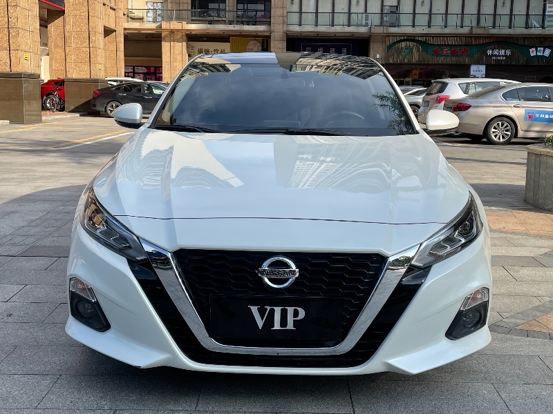 佛山20年日产天籁9