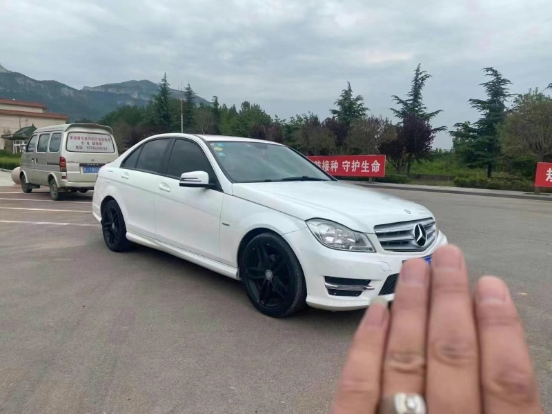 潍坊14年奔驰C3