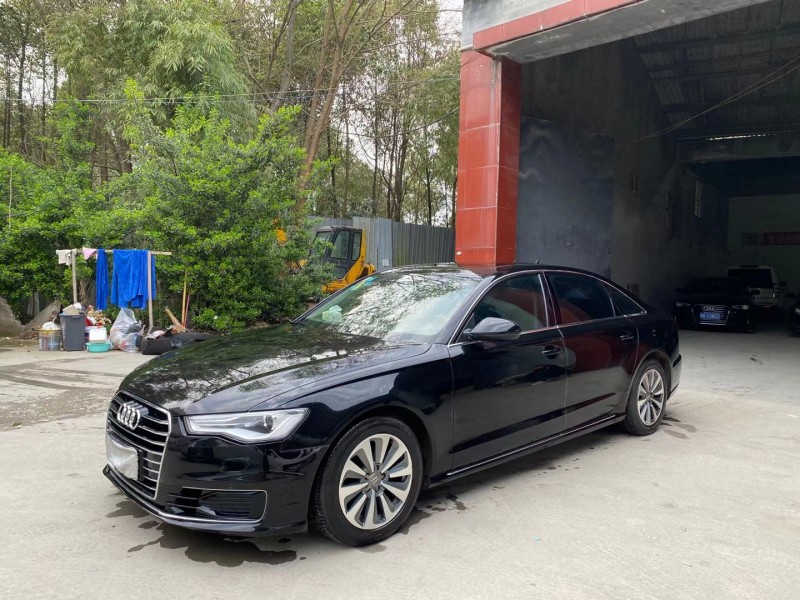 成都16年奥迪A6L8