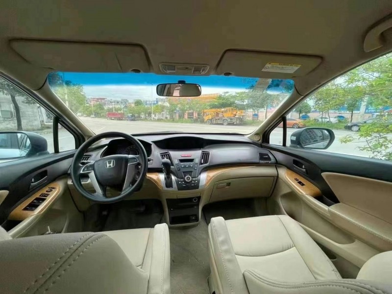 广州11年本田奥德赛5