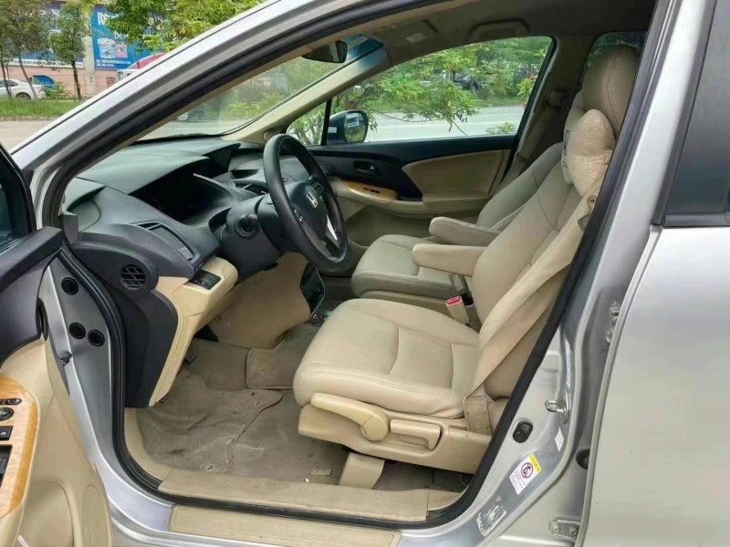 广州11年本田奥德赛6