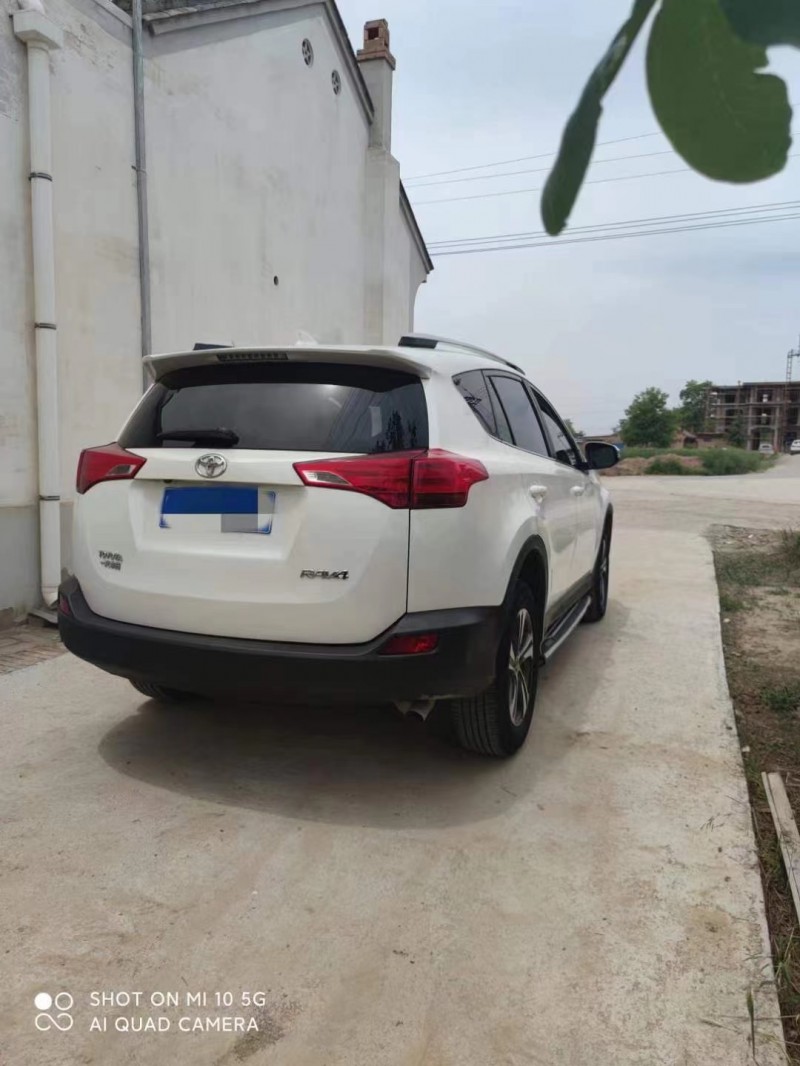 西安16年豐田RAV4榮放9