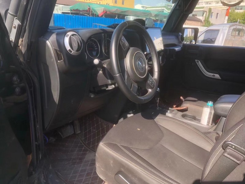 臺州15年Jeep牧馬人9