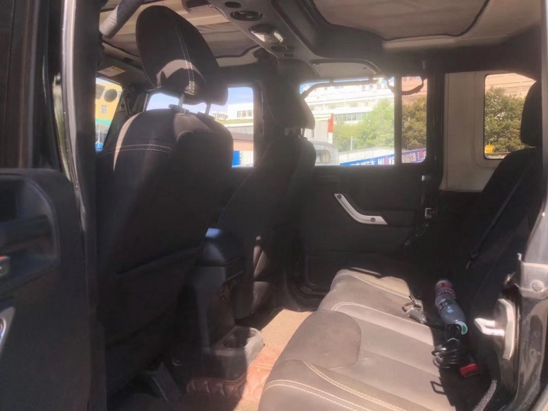 臺州15年Jeep牧馬人2