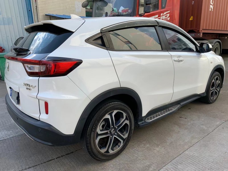 中山18年本田XR-V6