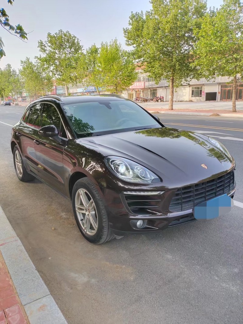 東營14年保時捷Macan8