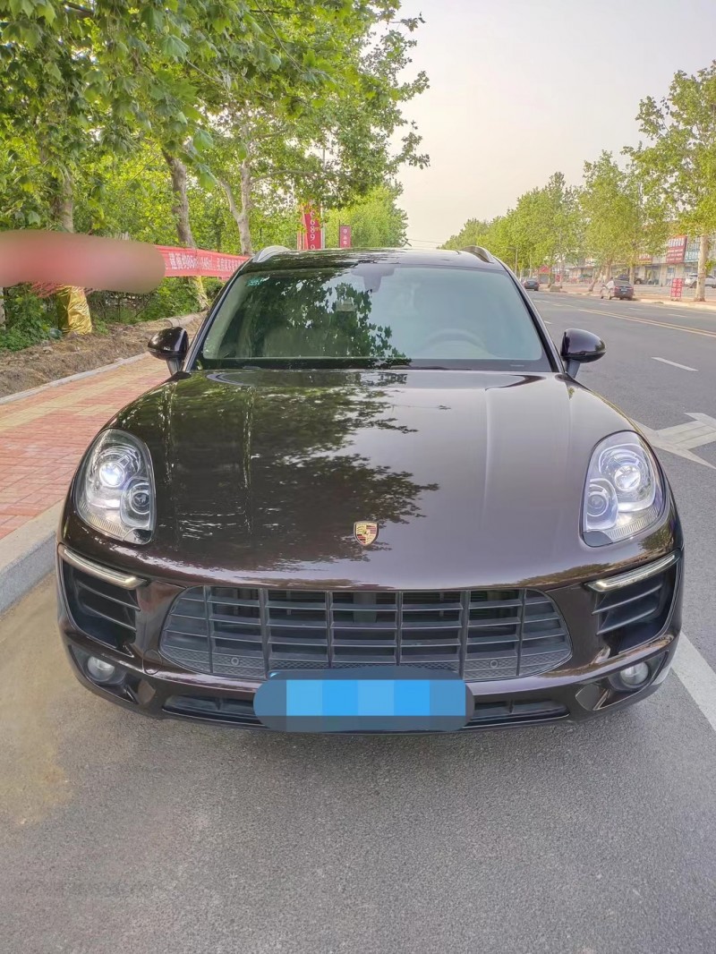 東營14年保時捷Macan9