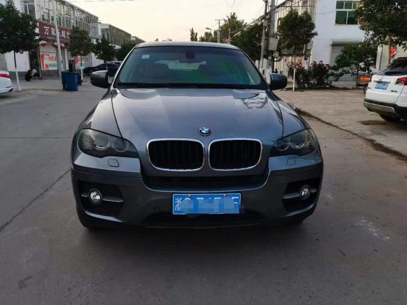 泰安09年寶馬X63