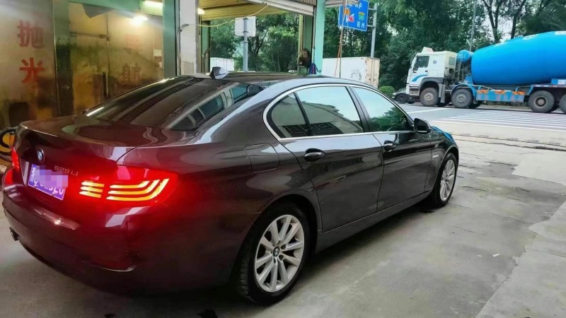 保定14年宝马5系7