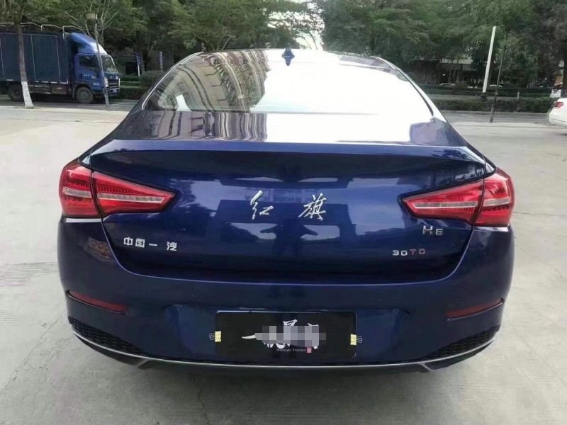 廈門20年紅旗H58