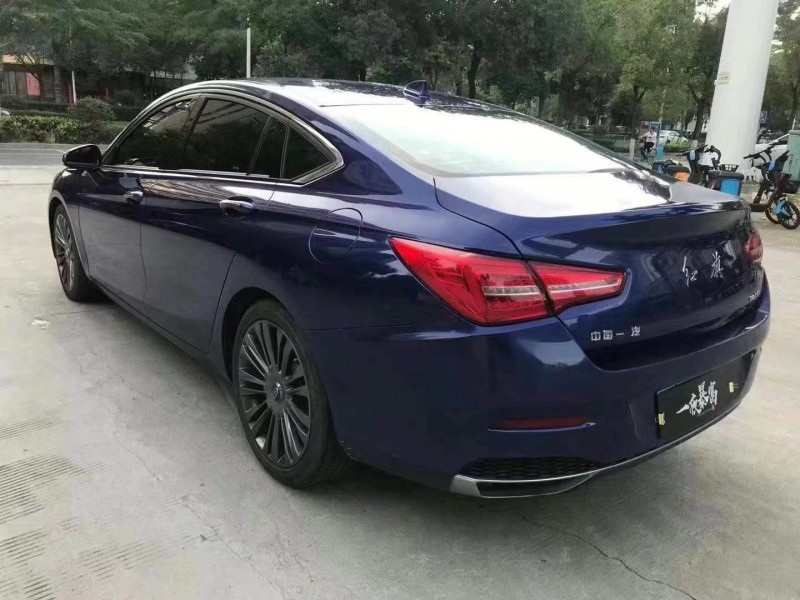 廈門20年紅旗H57
