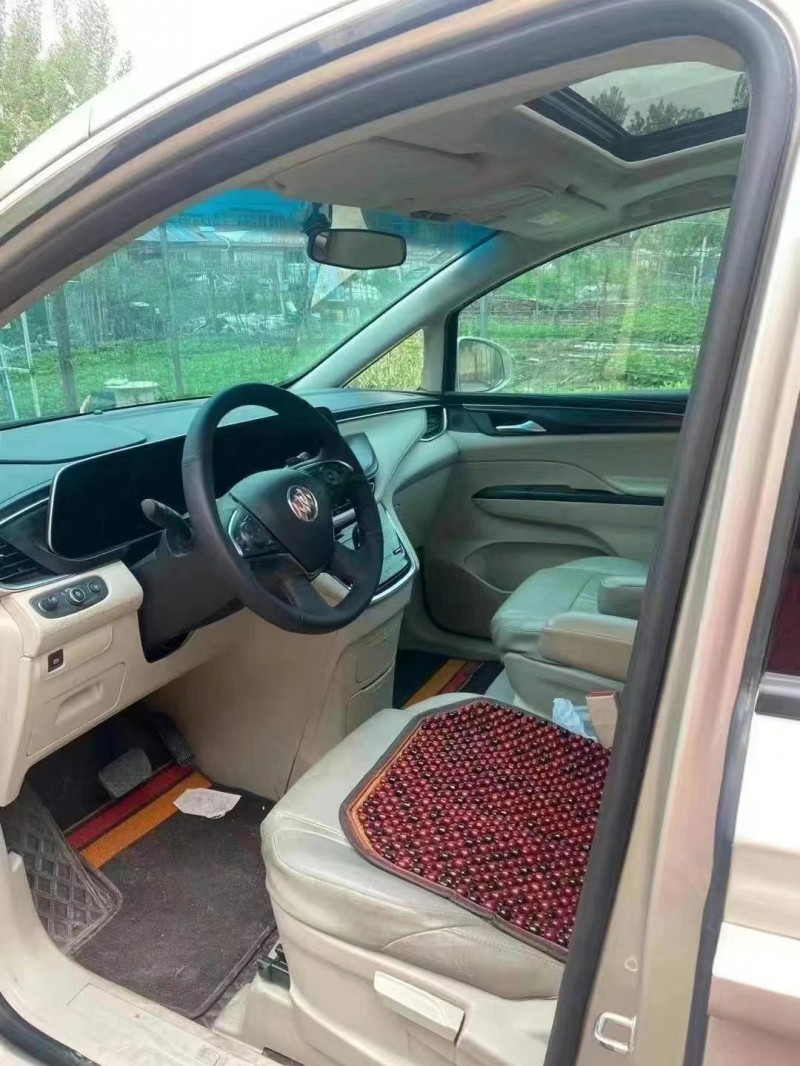 青岛20年别克GL85