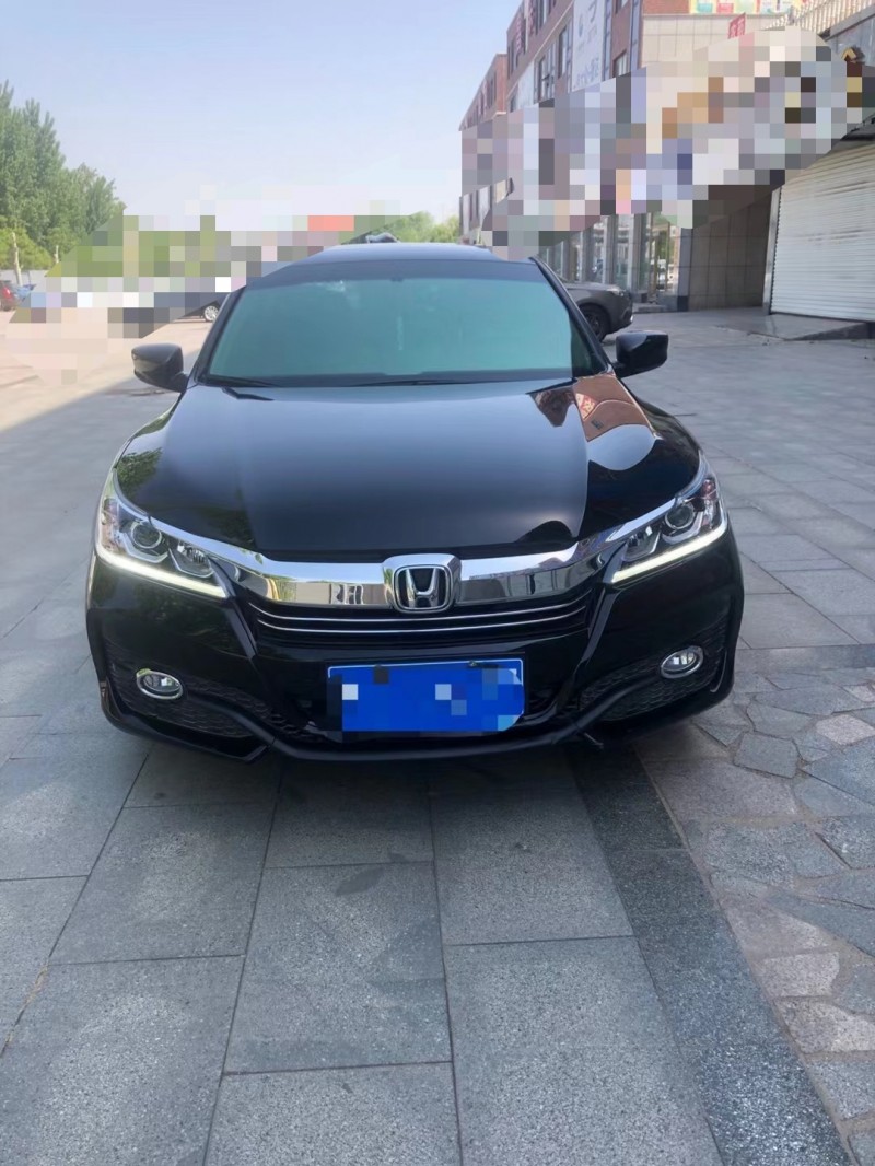 潍坊18年本田雅阁1