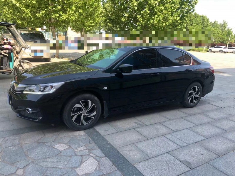 潍坊18年本田雅阁2