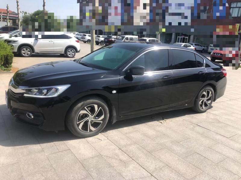 潍坊18年本田雅阁4