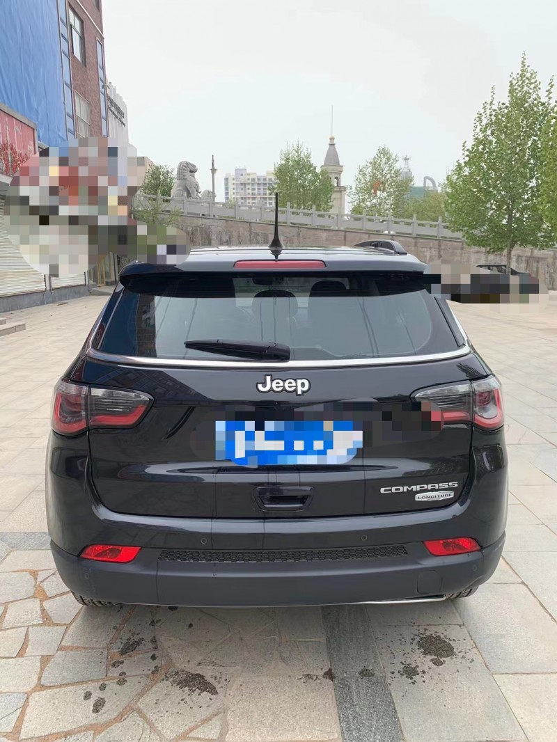 濰坊17年Jeep指南者9