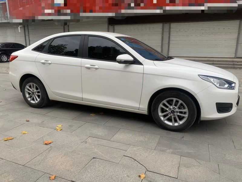 潍坊19年福特福睿斯6