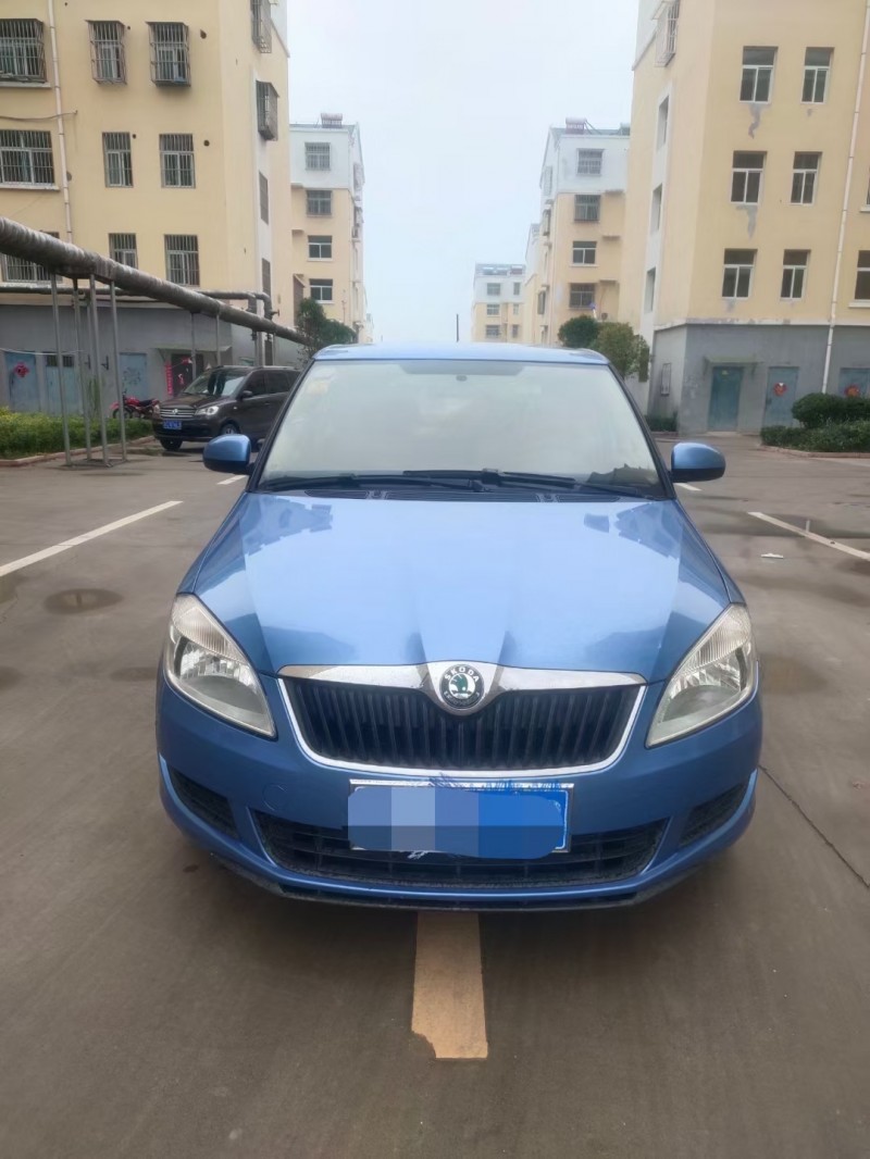 徐州13年斯柯達晶銳8