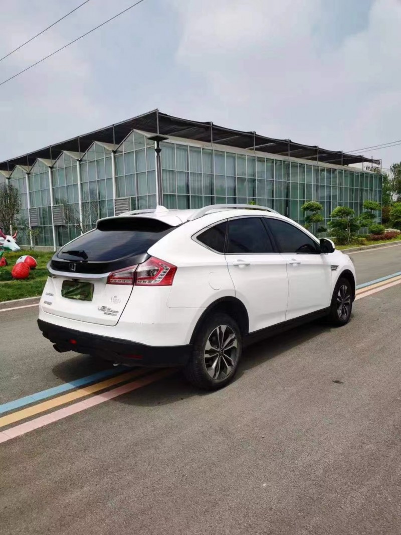 三明18年納智捷優6 SUV9