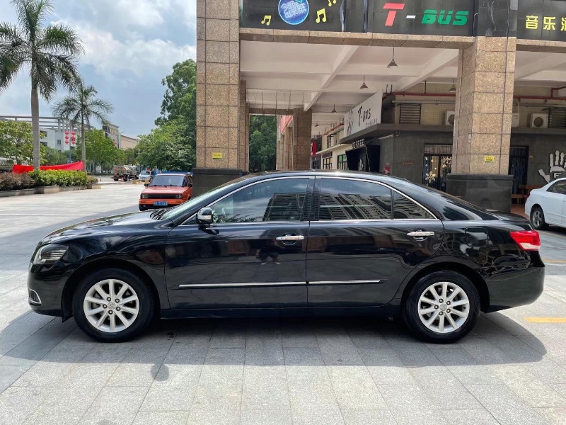 佛山14年丰田凯美瑞6