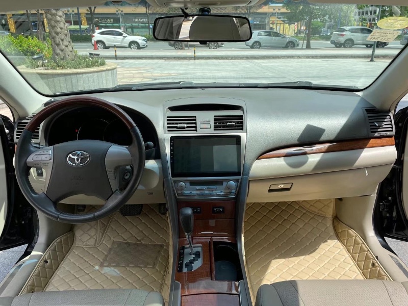 佛山14年丰田凯美瑞2