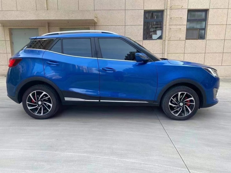 保定18年众泰T3003