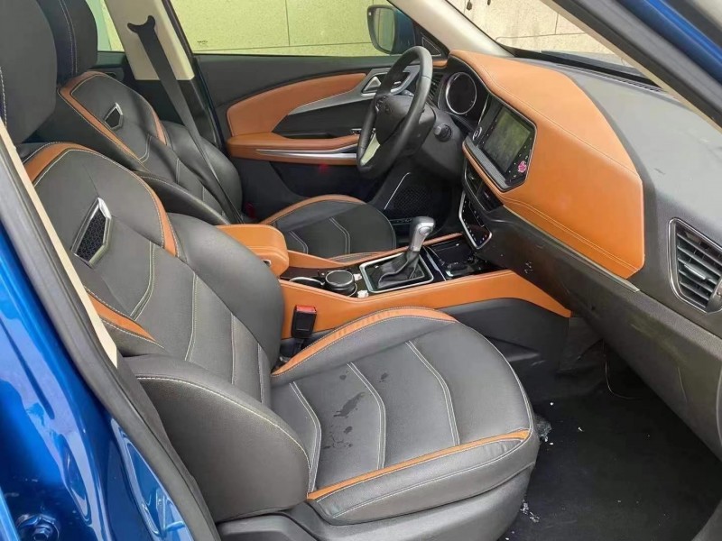 保定18年众泰T3006