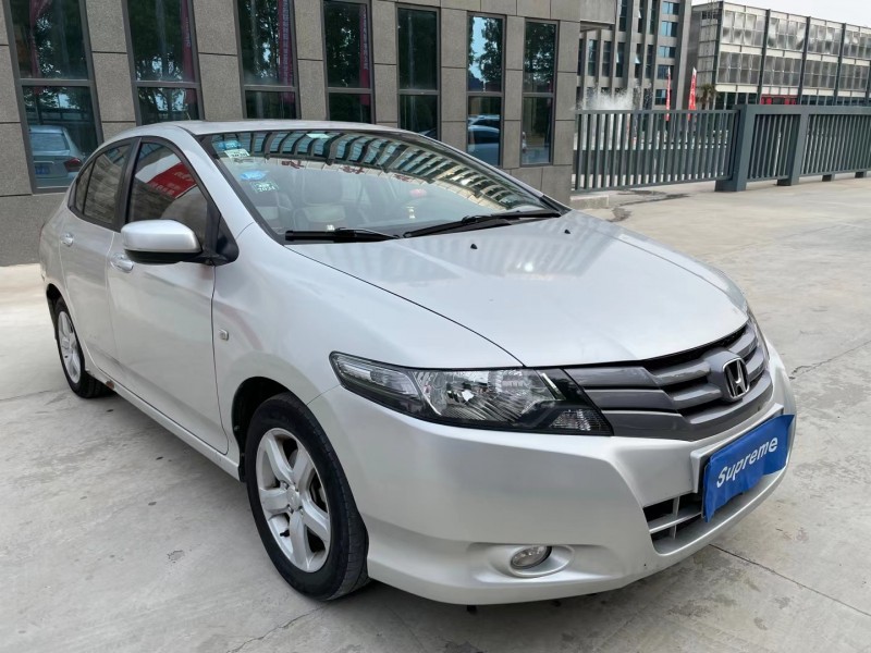 徐州10年本田锋范2