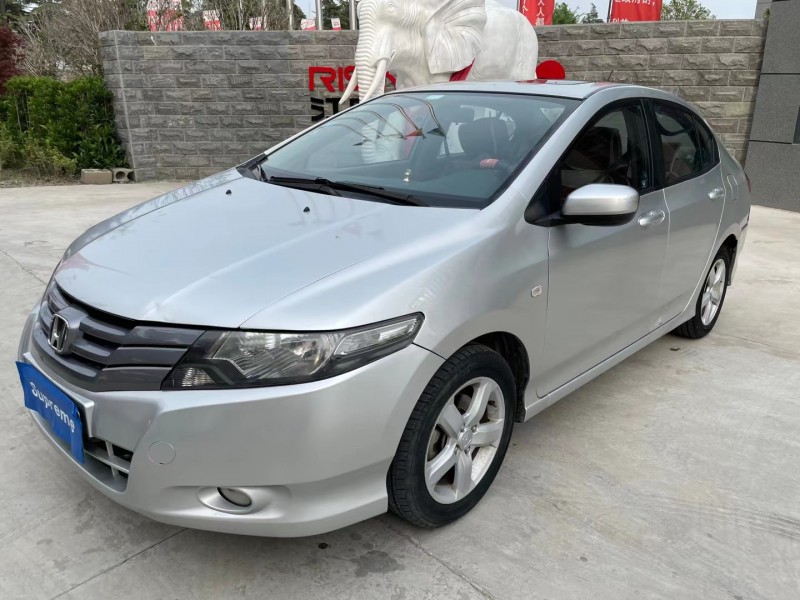 徐州10年本田锋范3